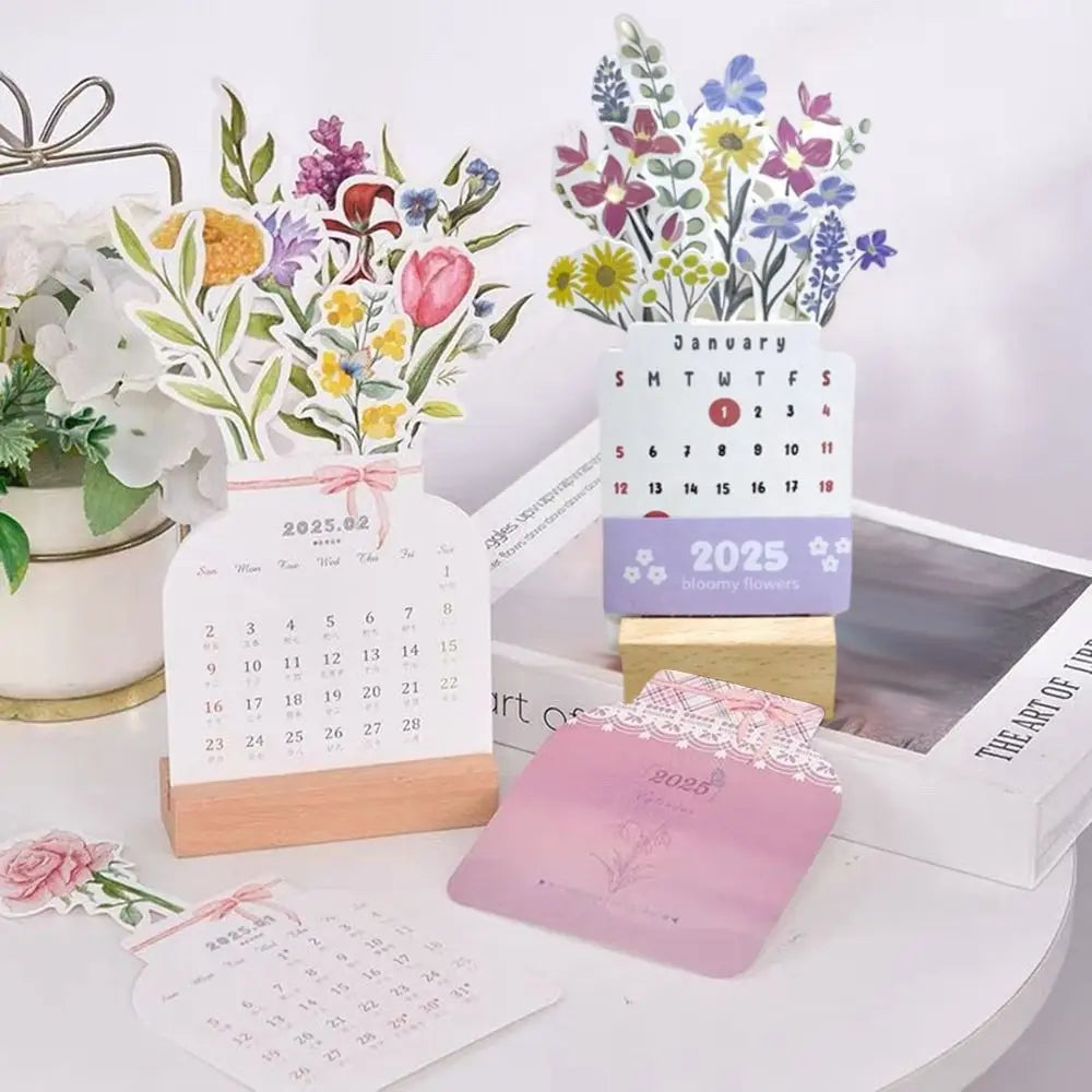 Bloomy Flowers Desk Calendar